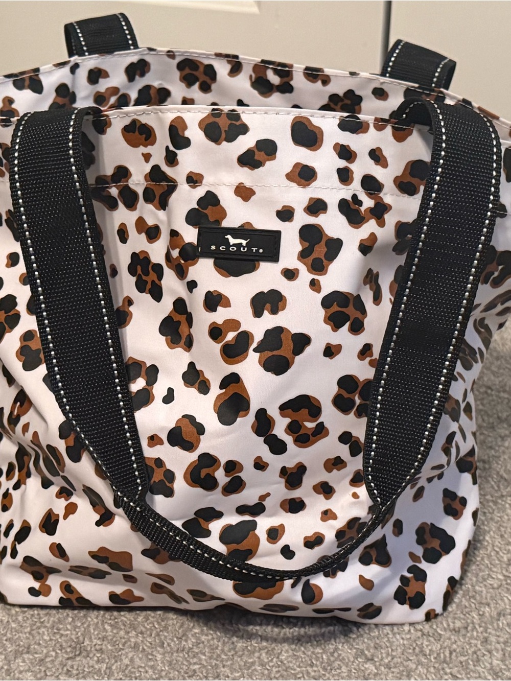 Scout Leopard-Print lunch Tote in Black and Brown on Cream